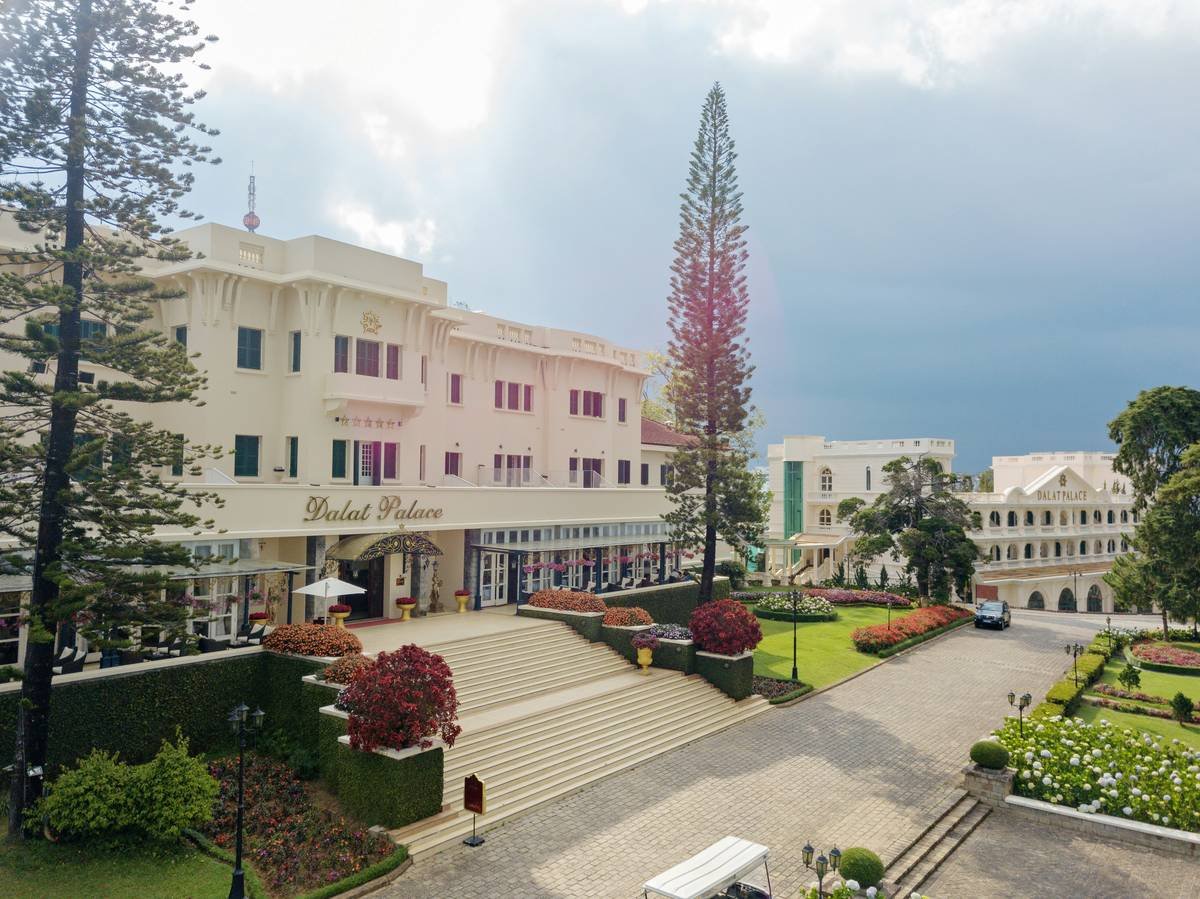 Screenshot showing search filters for heritage vacation inns