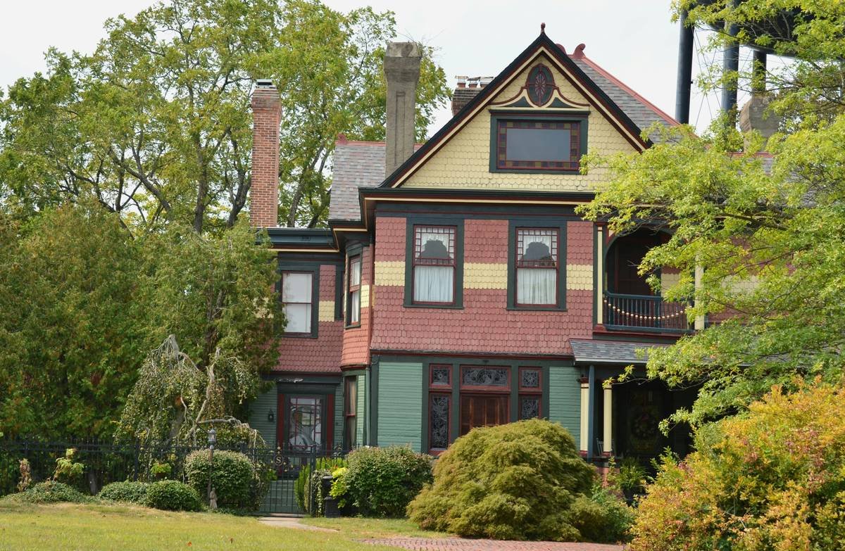 Why Your Next Escape Should Be a Heritage Home Stay—And How to Book One Like a Pro