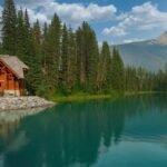 Why Your Next Getaway Needs a Capsule Vintage Stay (And How to Nail It)