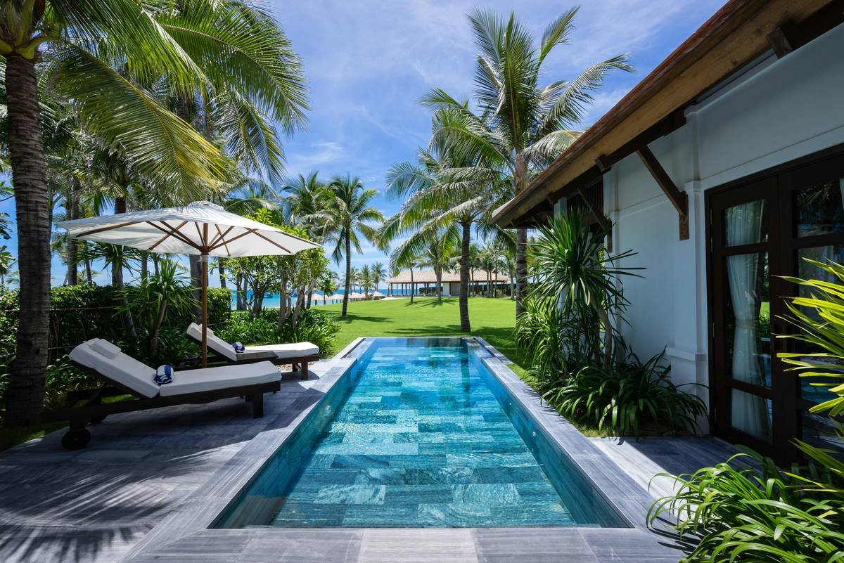 Why Your Next Vacation Should Be a Heritage Estate Rent (And How to Book One Without Getting Scammed)